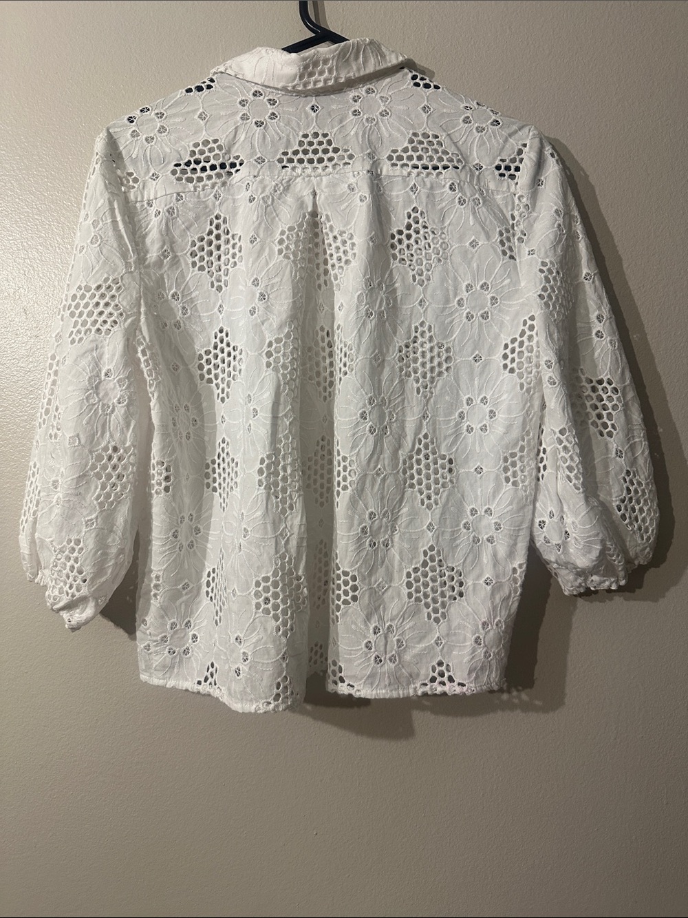 J. Crew White Eyelet Button-Down Popover Shirt Sz XS - Picture 3 of 3